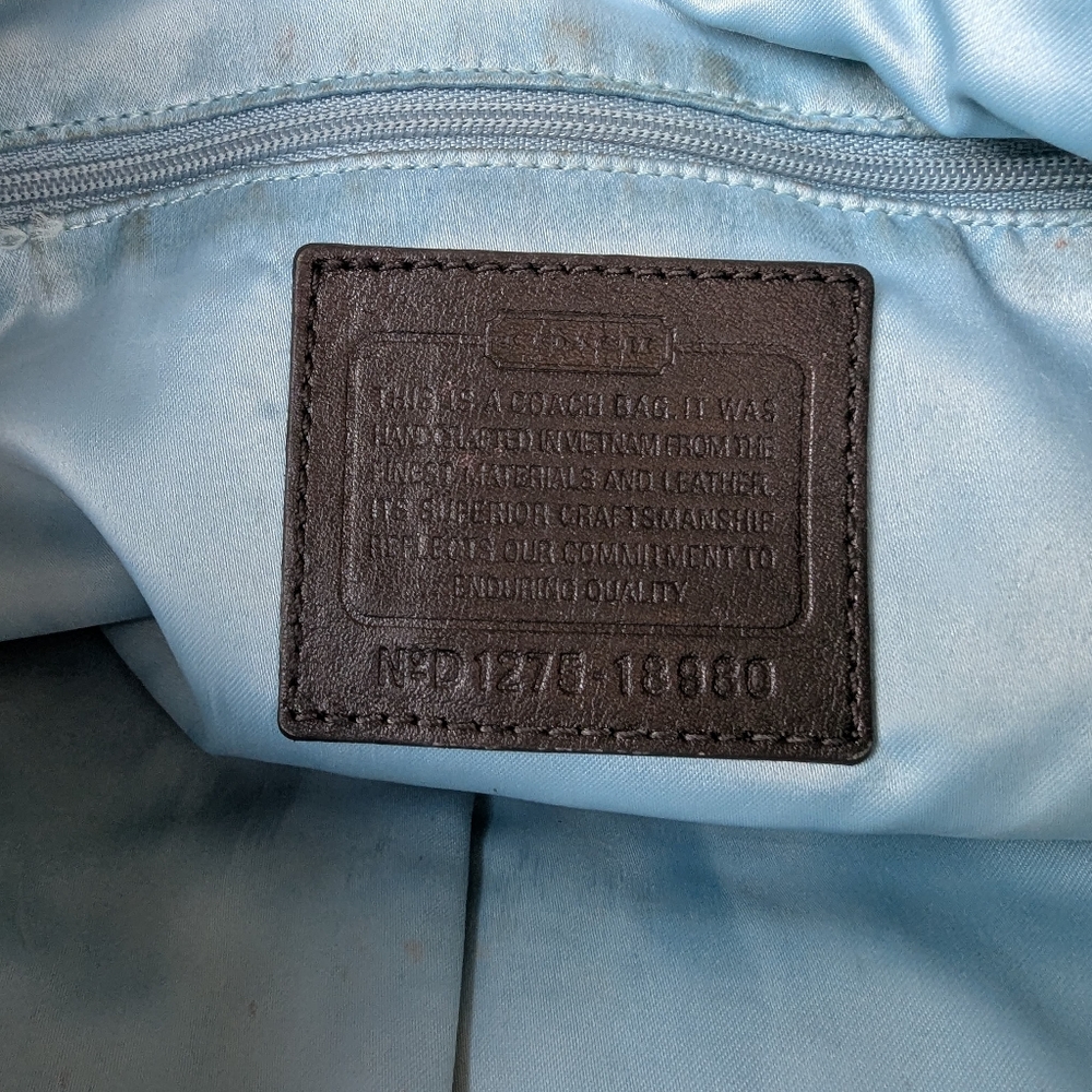 🌹Coach 18980 Black and Gray Signature Shoulder Bag - Picture 13 of 14